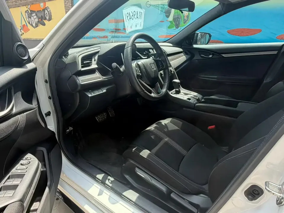 Honda CIVIC Civic 2020 HATCHBACK 220TURBO CVT trendy and cool control 2022 — миниатюра 5