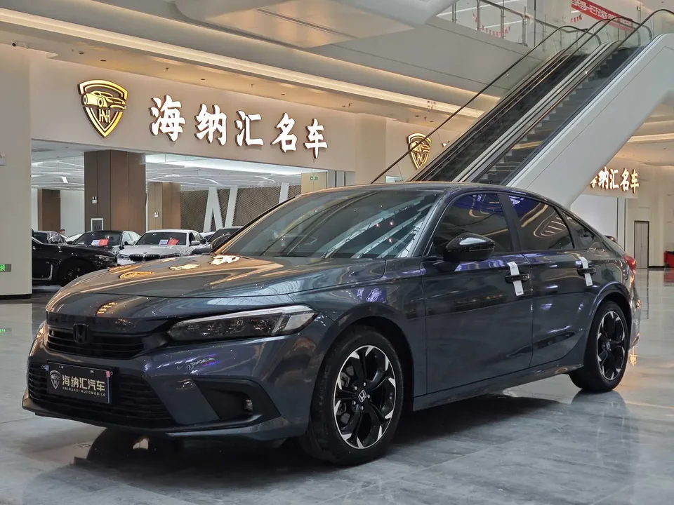 Honda CIVIC 2024