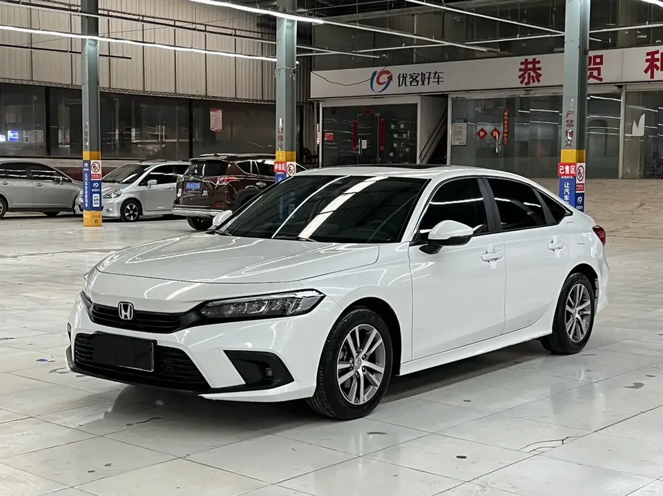 Honda CIVIC 2025