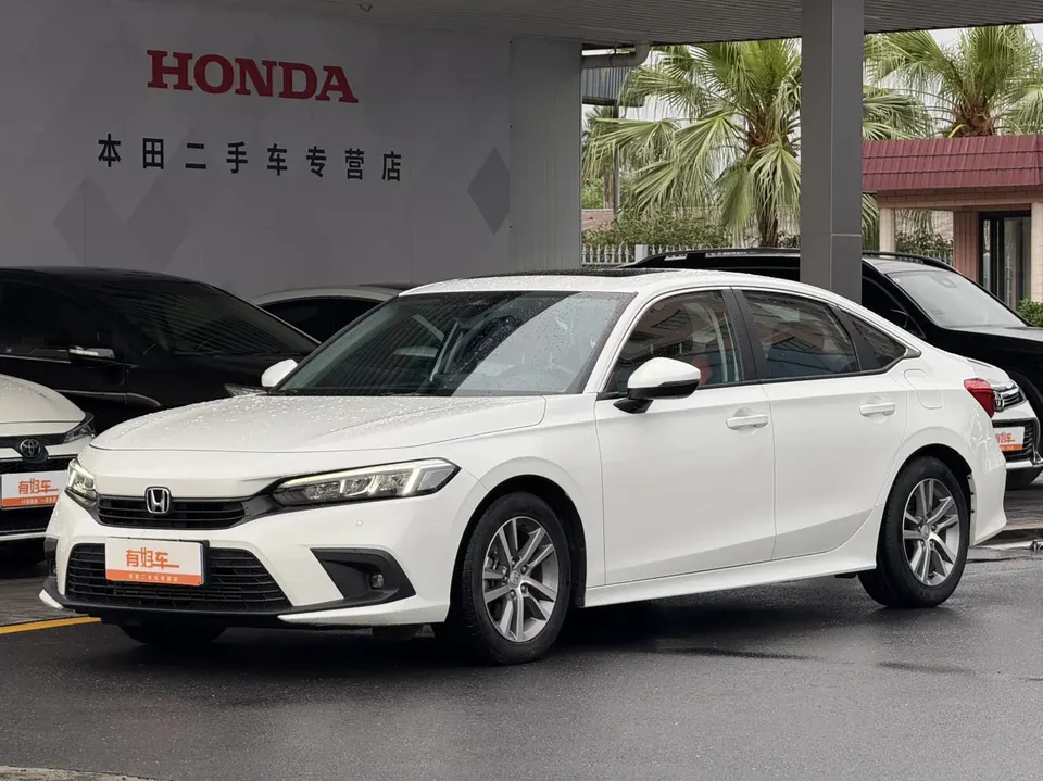 Honda CIVIC 2024