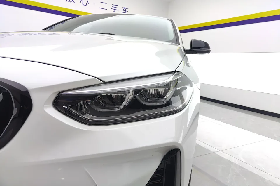 BMW 1 Series BMW 1 Series 2023 120i M Sport Night Edition 2023 — миниатюра 2