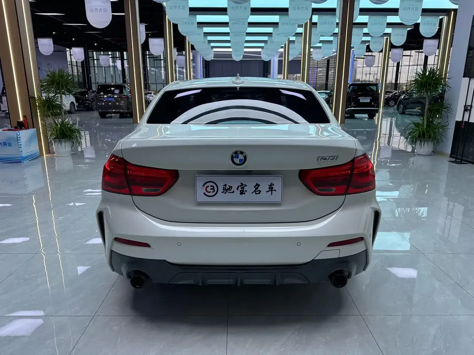 BMW 1 Series 1 Series 2021 BMW 1 Series 2021 120i M Sport Night Edition 2022 — thumbnail 4