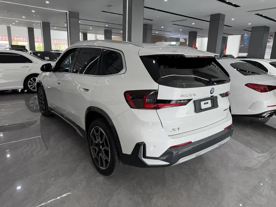 BMW X1 sDrive25Li M Sport Package 2024 — миниатюра 4