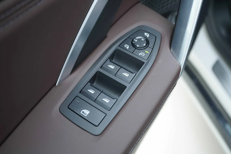 BMW X1 sDrive25Li X Design Package 2025 — миниатюра 3