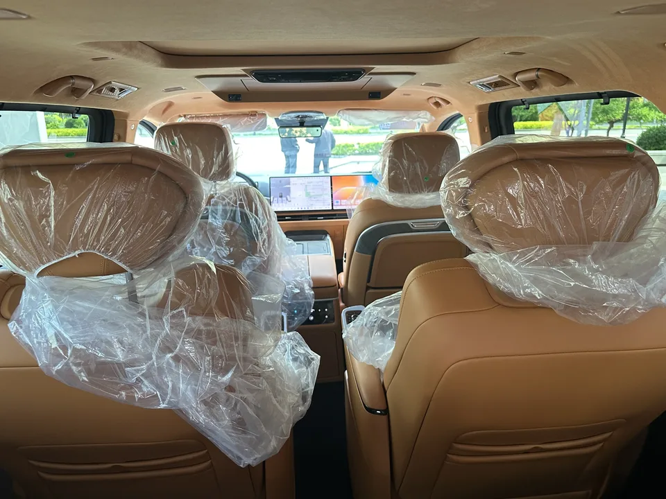 WEY mountains Mountains 2025 4WD Alpine 8 2026 — thumbnail 4