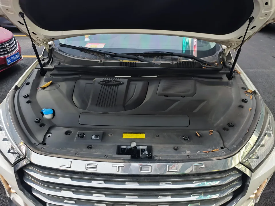 Jetour Jietu X90 Zilong 2.0T DCT Changsheng Edition 7 Seaters 2022 — миниатюра 2
