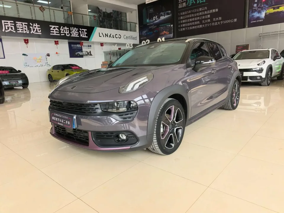 Lynk & Co 02 2022