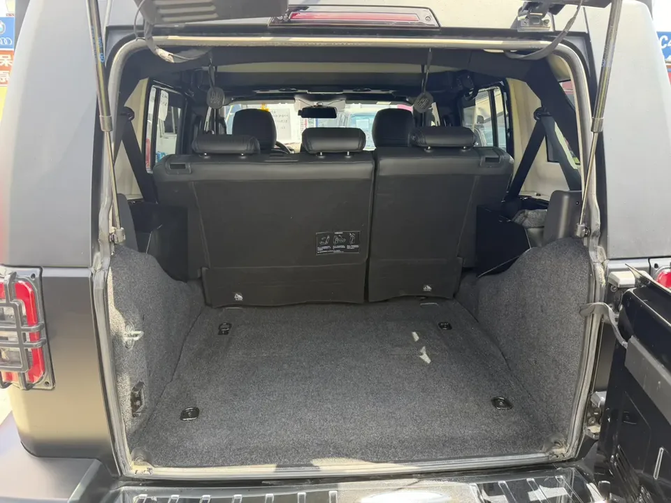 BAIC Beijing Off-road BJ40 2.0D Automatic 4WD Blade Hero Glory Edition 2024 — миниатюра 3