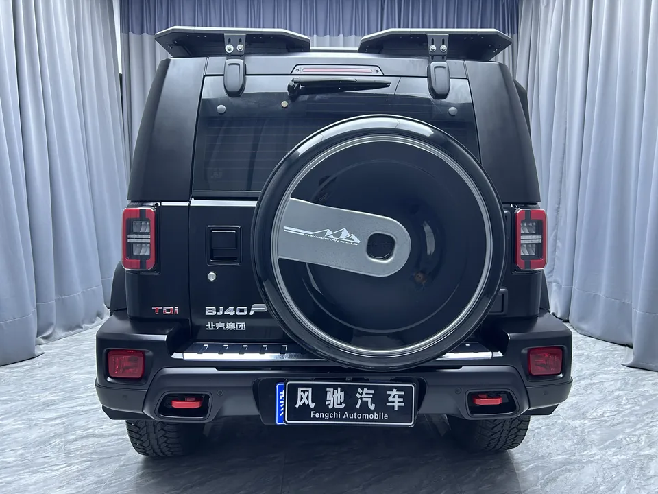 BAIC Beijing Off-road BJ40 2.0D Automatic 4WD Blade Hero Edition Knight Edition 2023 — миниатюра 5
