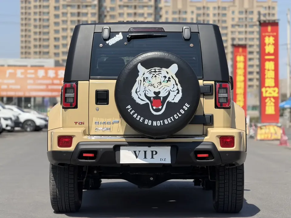BAIC Beijing Off-road BJ40 2.0D Automatic 4WD Blade Hero Edition Knight Edition 2022 — миниатюра 2