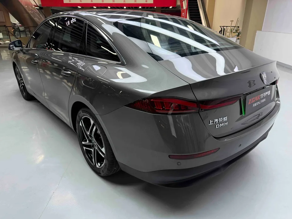 Roewe D7 DMH 125 Transcend Edition 2025 — миниатюра 2