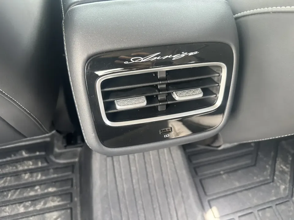 Chery Arrizo 8 1.6TGDI DCT Excellence Edition 2024 — миниатюра 3