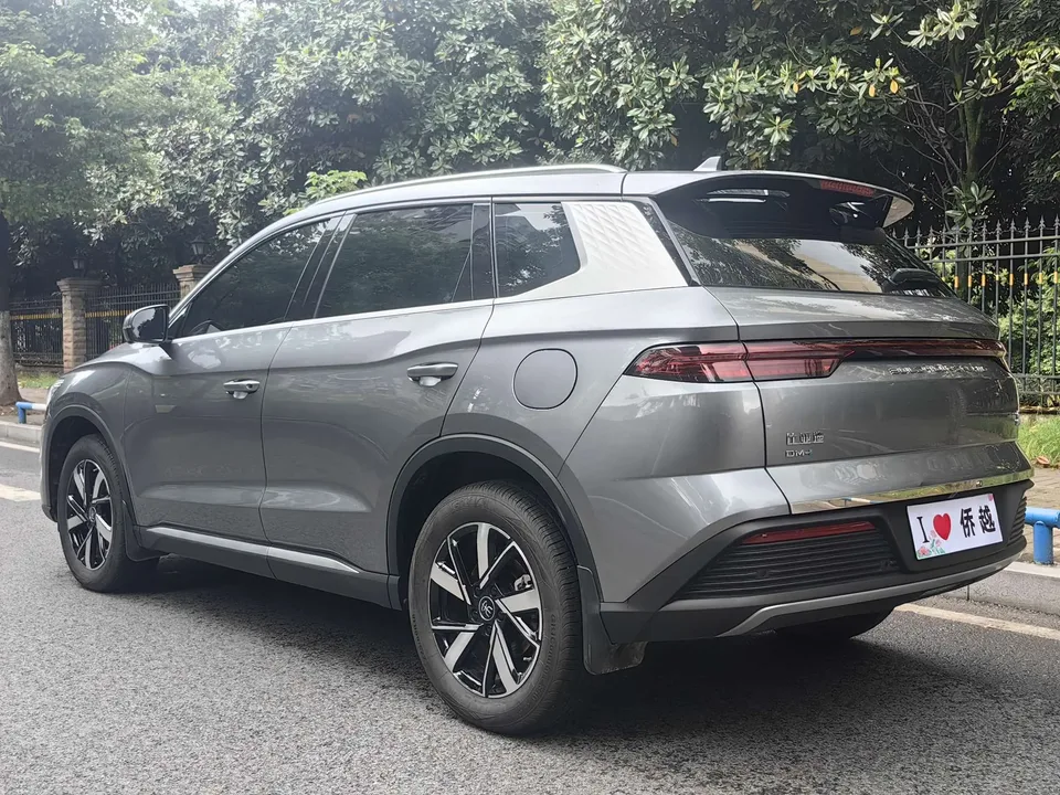 BYD Song Pro DM DM-i Honor Edition 71km Pilot Edition 2024 — миниатюра 2