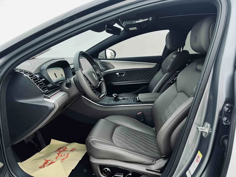 BYD Han DM DM-i 121KM Premium Edition 2023 — миниатюра 4