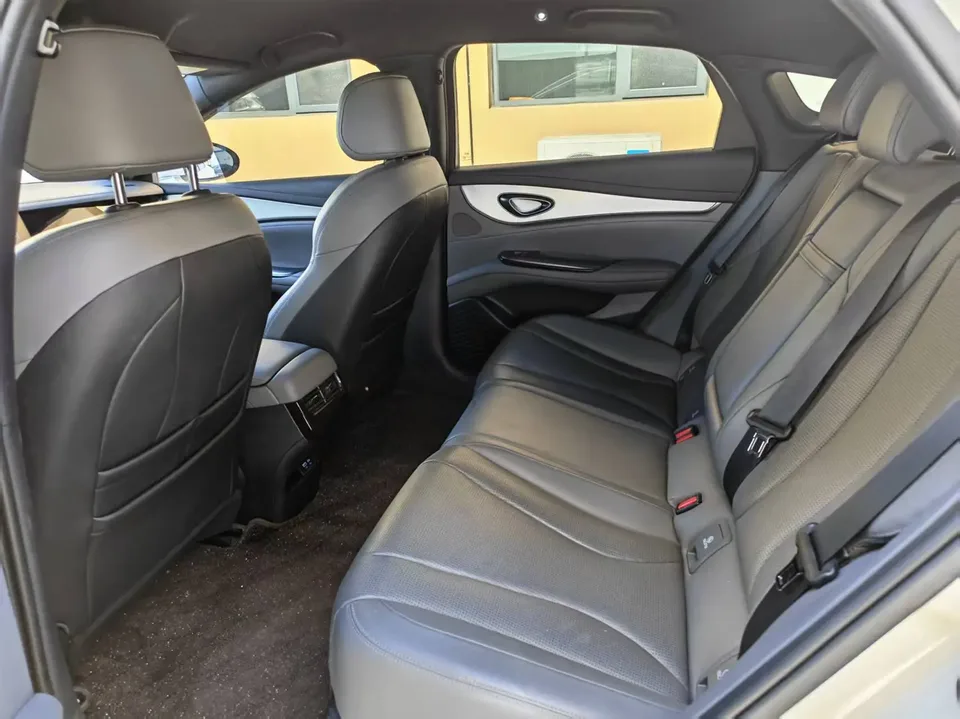 BYD Seal 07DM DM-i 70KM Elite 2025 — миниатюра 3