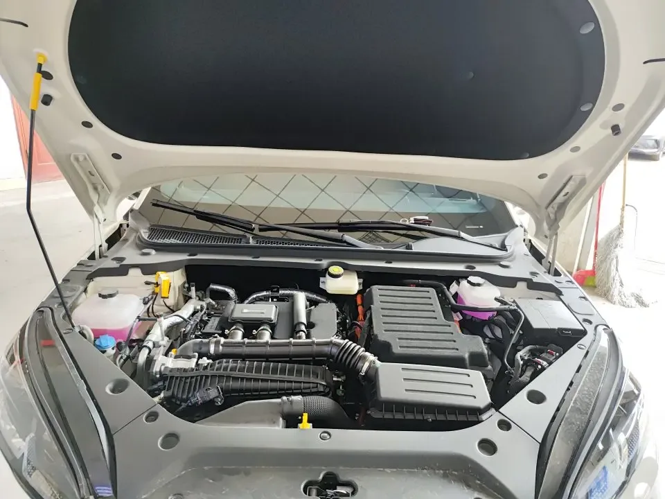BYD Seal 06DM Travel Edition DM-i 80KM Premium Edition 2025 — миниатюра 2