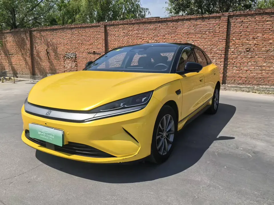 BYD Qin L EV 2025