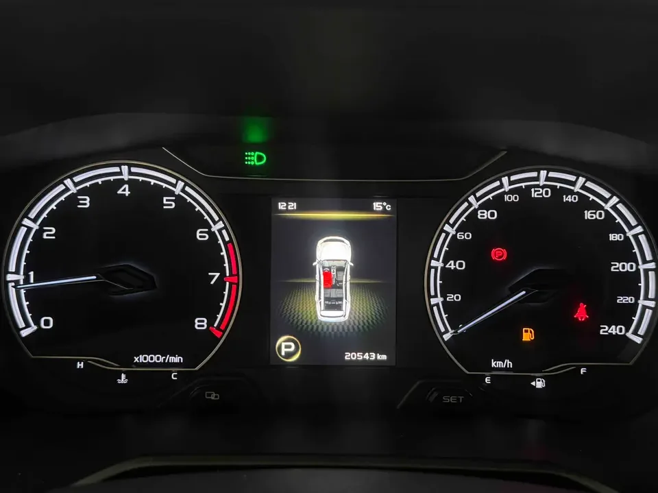 Geely Vision X6 Vision X6 2021 PRO 1.4T Automatic Premium Edition 2022 — thumbnail 4