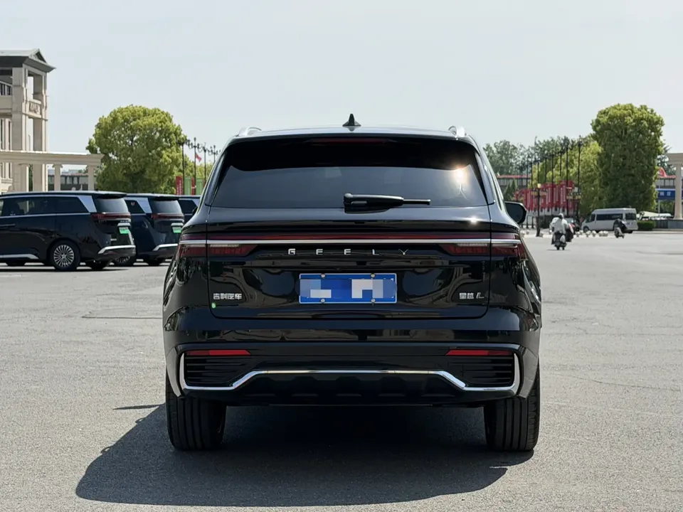 Geely Monjaro Xingyue L 2024 2.0TD High Power Automatic 2WD Skyline Edition 2023 — миниатюра 5