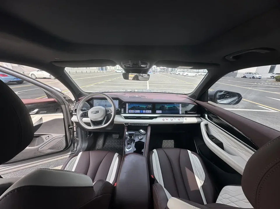 Geely Monjaro Xingyue L 2024 2.0TD High Power Automatic 2WD Yunqi Edition 2024 — миниатюра 5