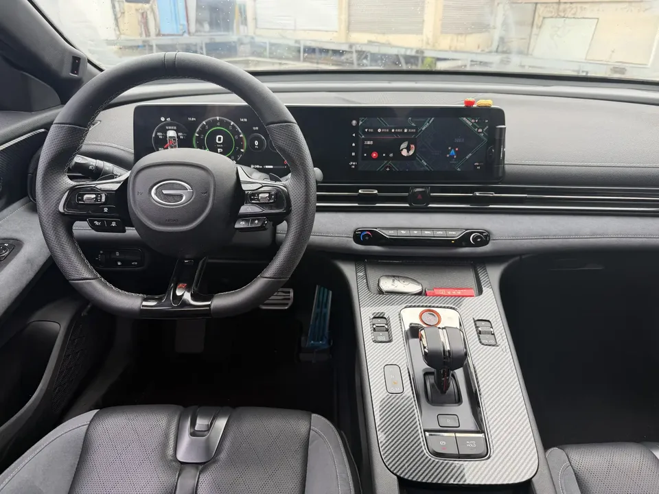 GAC Trumpchi Shadow Leopard 400T Automatic R Max Edition 2024 — миниатюра 4