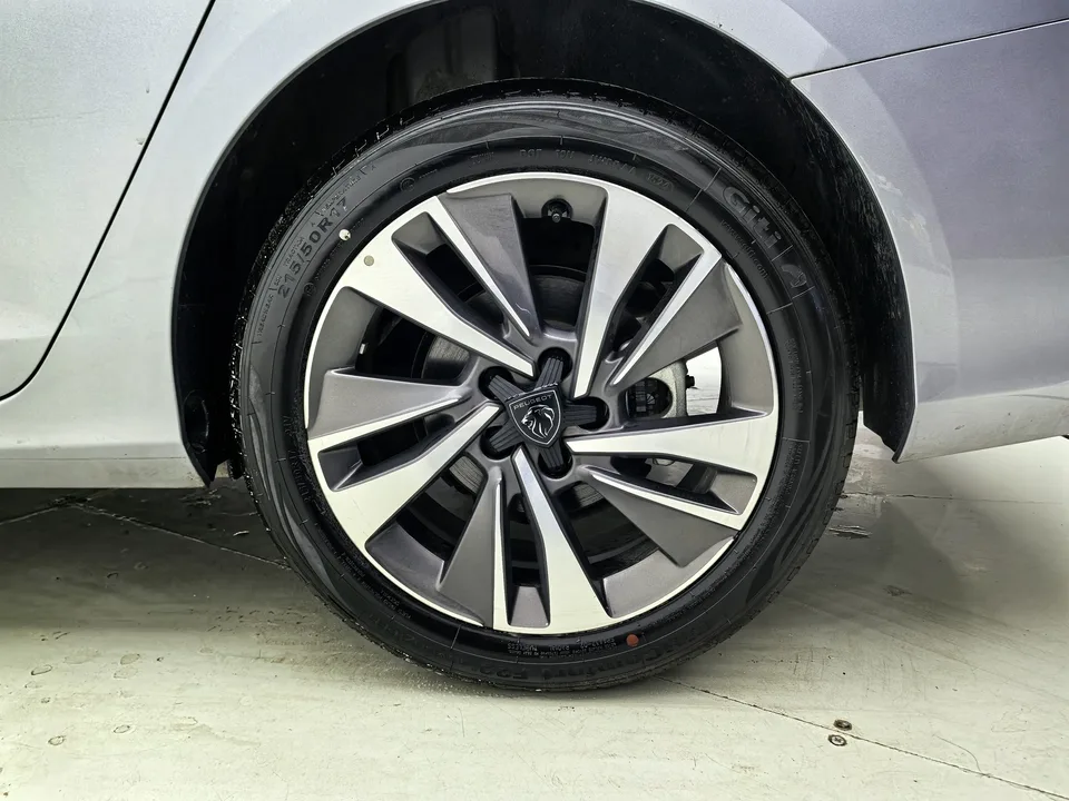 Peugeot 408 2026