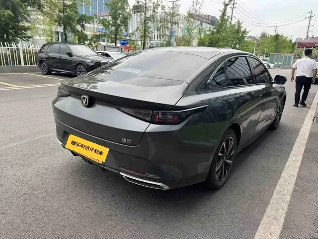Changan Escape Escape 2024 1.5T DCT Premium Edition 2025 — thumbnail 4