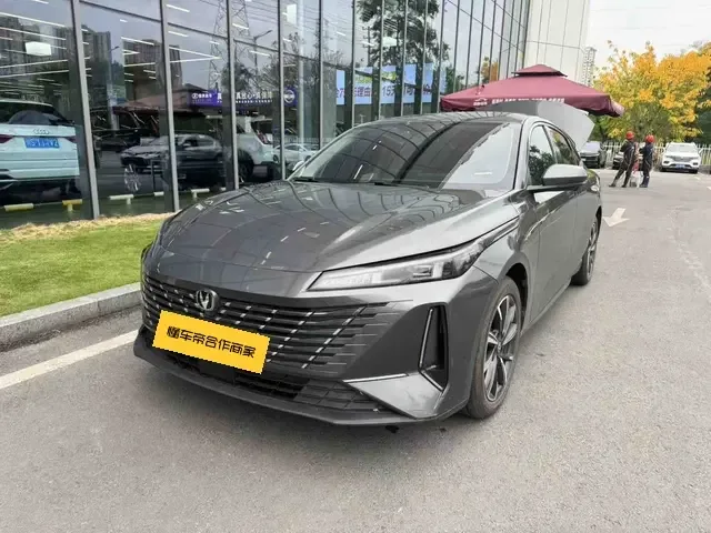 Changan Escape Escape 2024 1.5T DCT Premium Edition 2025 — photo 1, buy with delivery to Moscow