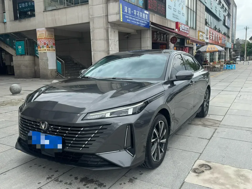 Changan Escape Escape 2025 1.5T DCT 500Bar Premium 2025 — photo 1, buy with delivery to Moscow