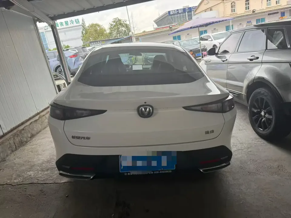 Changan Escape 1.5T DCT 500Bar Premium Edition 2025 — миниатюра 2