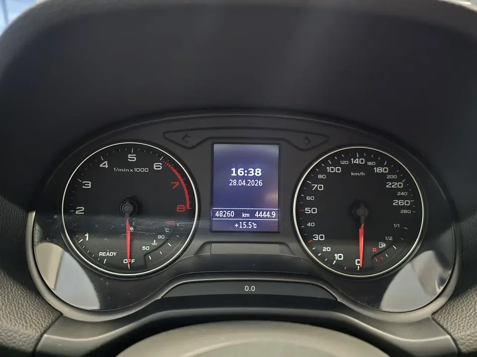 Audi Q2L Audi Q2L 2022 35 TFSI Enterprising and Elegant Model 2022 — миниатюра 3