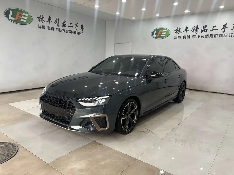 Audi a4 l 2025