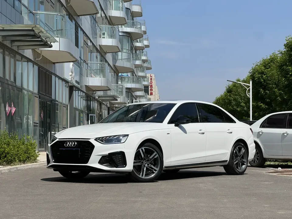 Audi a4 l 2022