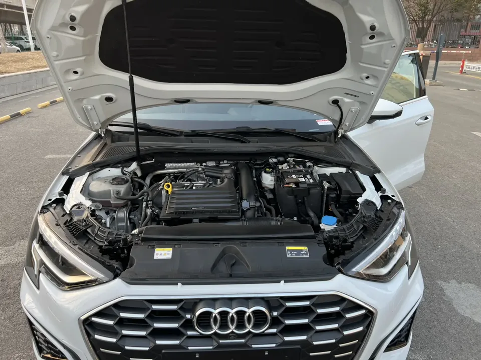 Audi A3 Audi A3 2024 A3L Limousine 35 TFSI Fashion Sports 2024 — миниатюра 3