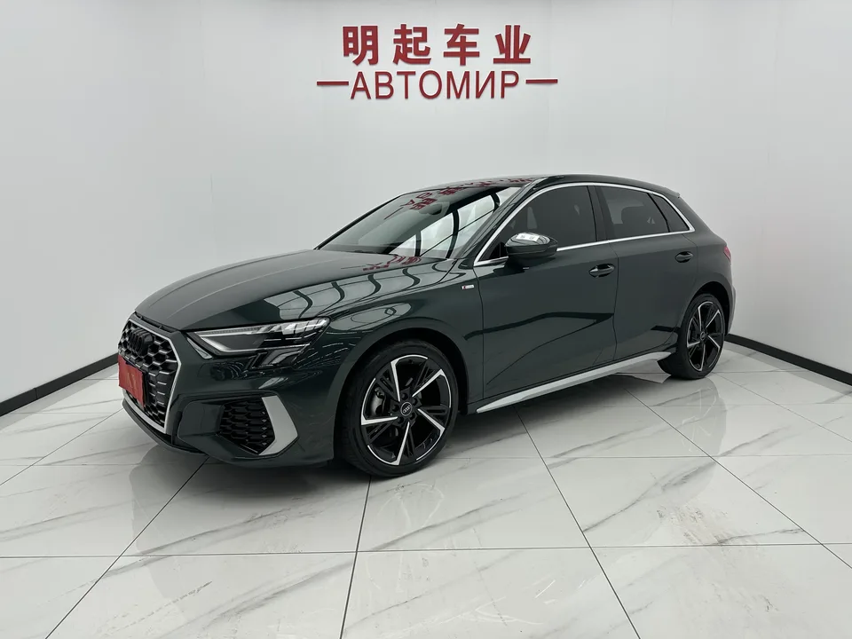 Audi A3 Sportback 35 TFSI stylish and sporty 2022 — фото 1, купить с доставкой в Москву
