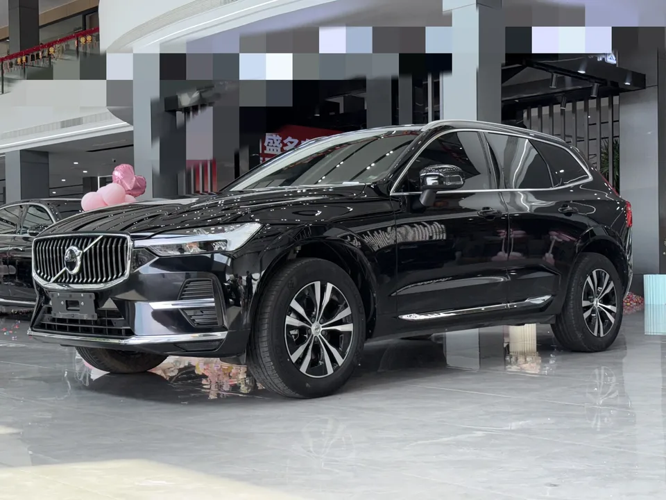 Volvo XC60 2022