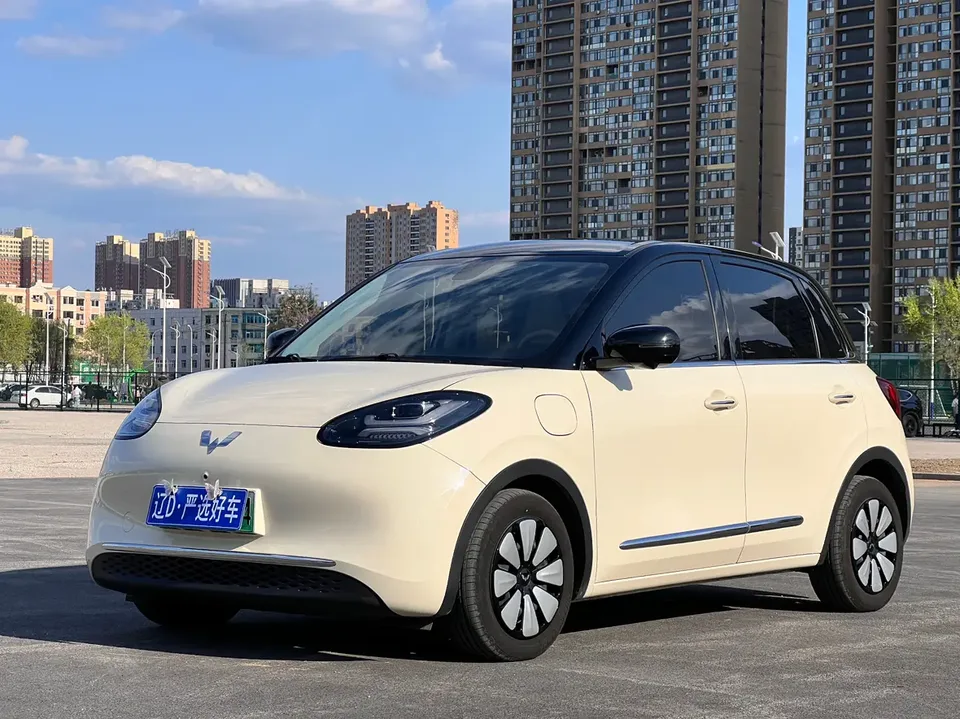 Wuling Bingo Bingo 2025 410KM Lingxi Premium Edition 2025 — фото 1, купить с доставкой в Москву