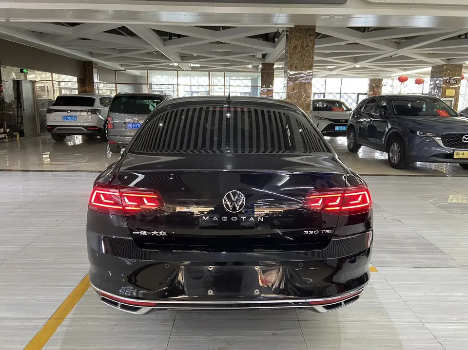 Volkswagen Magotan Magotan 2023 2 million commemorative edition 280TSI DSG comfort model 2023 — миниатюра 2