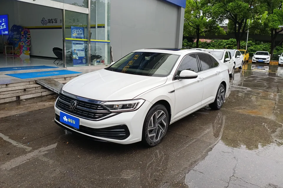Volkswagen Sagitar 2024