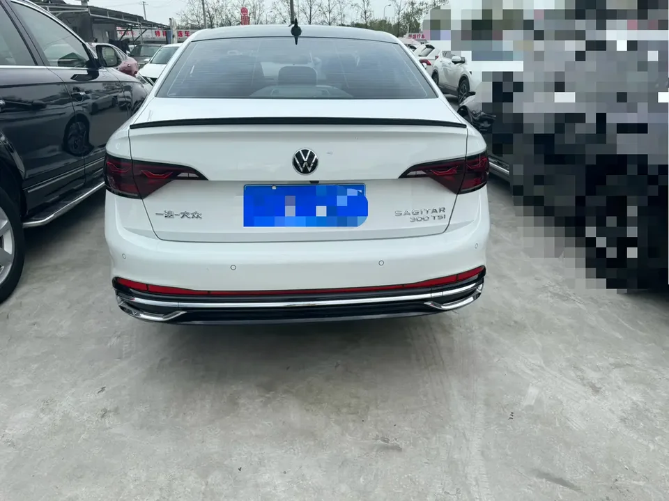 Volkswagen Sagitar 2023 Sagitar 300TSI DSG Beyond Edition 2023 — миниатюра 4
