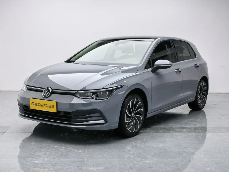 Volkswagen Golf golf 2021 280TSI DSG Pro 2022 — photo 1, buy with delivery to Moscow