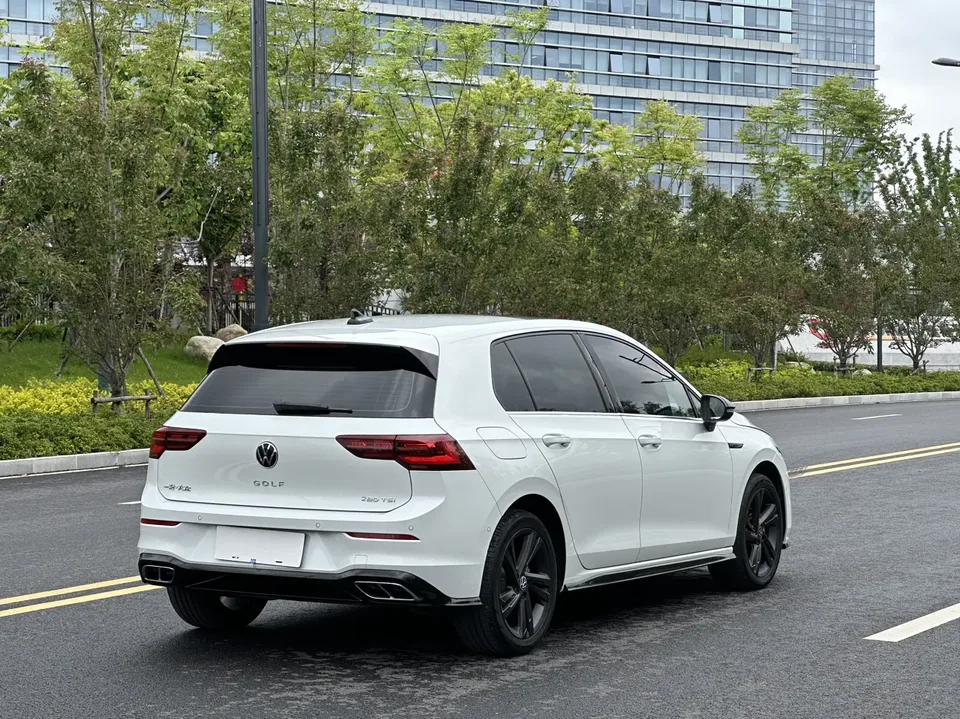 Volkswagen Golf Golf 2023 280TSI DSG R-Line Lite 2022 — миниатюра 2