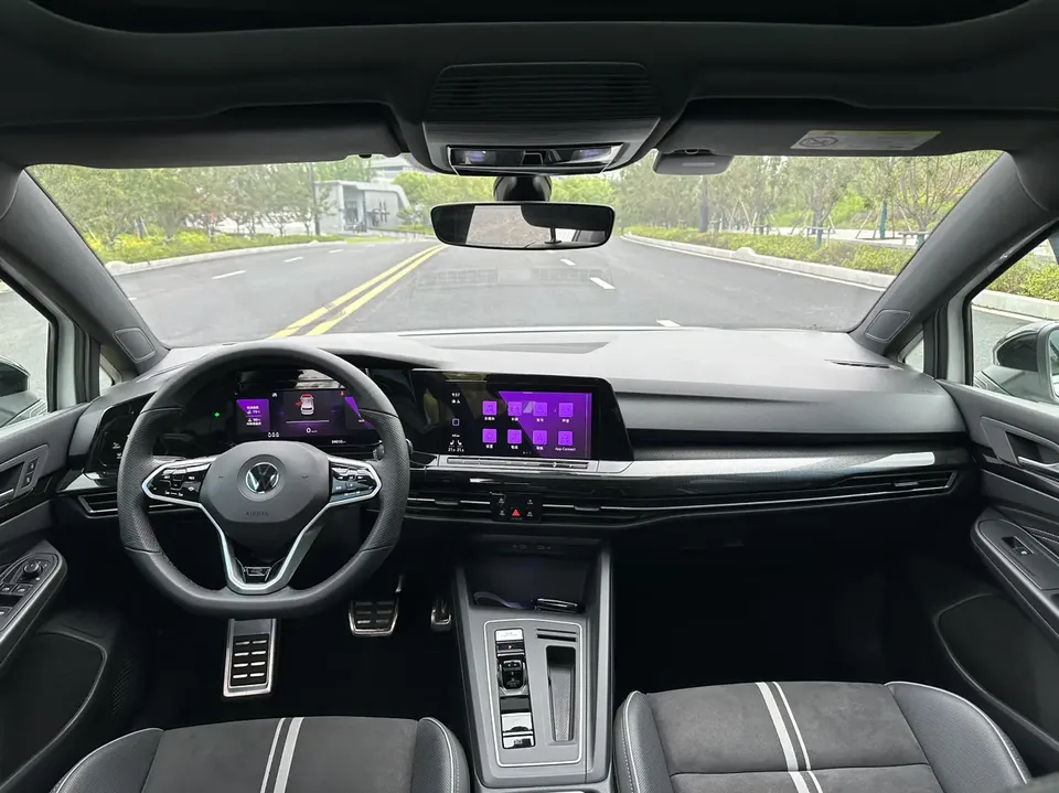 Volkswagen Golf Golf 2023 280TSI DSG R-Line Lite 2022 — миниатюра 3