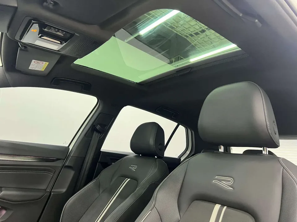 Volkswagen Golf Golf 2021 280TSI DSG R-Line 2022 — миниатюра 4
