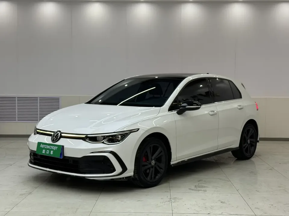 Volkswagen Golf Golf 2023 280TSI DSG Pro 2023 — фото 1, купить с доставкой в Москву