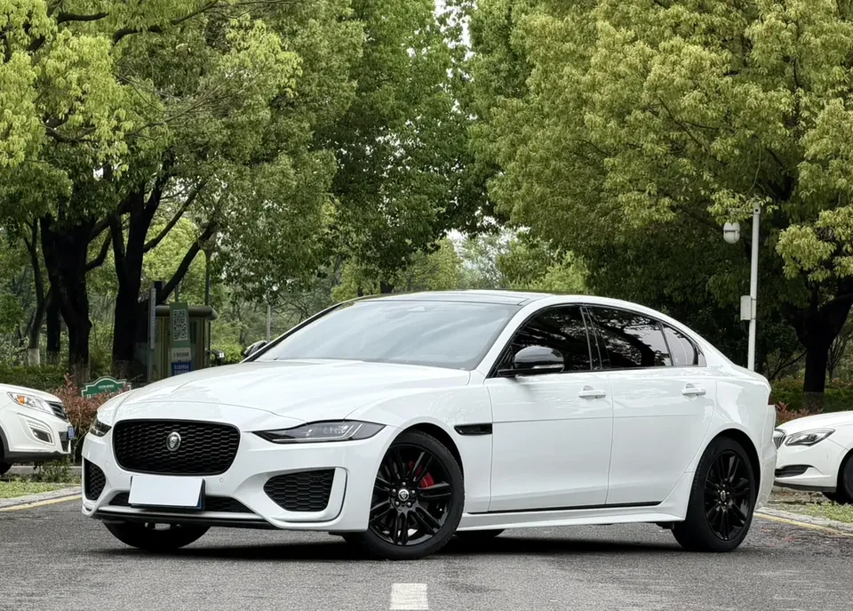 Jaguar XEL 2024