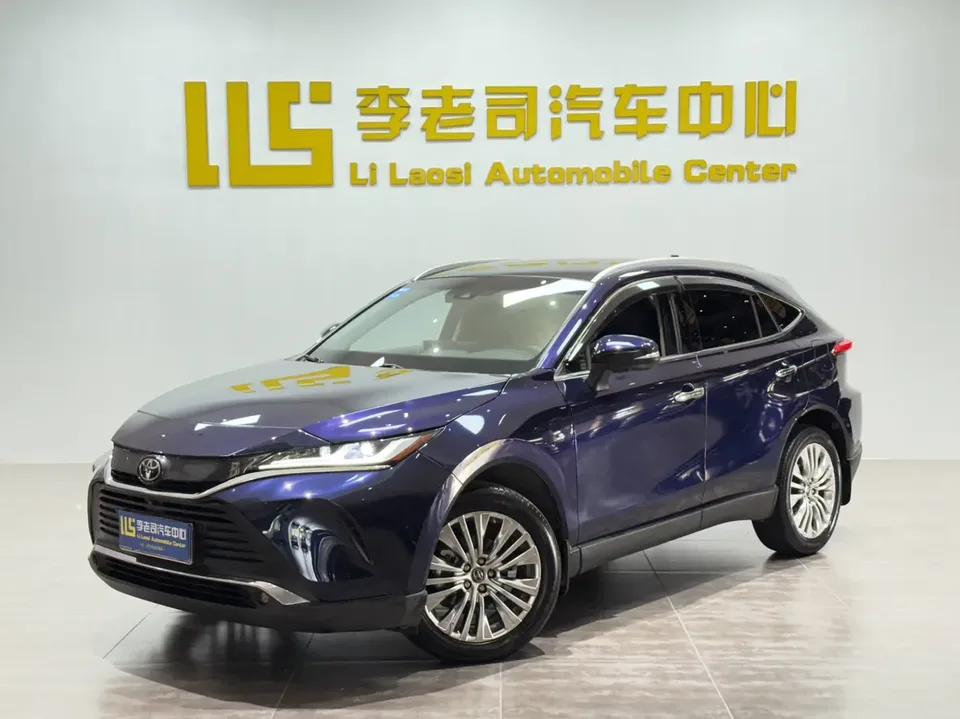 Toyota HARRIER 2022