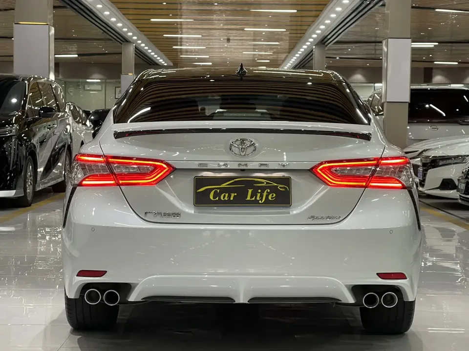 Toyota Camry 2.0S Advanced Edition 2023 — миниатюра 5