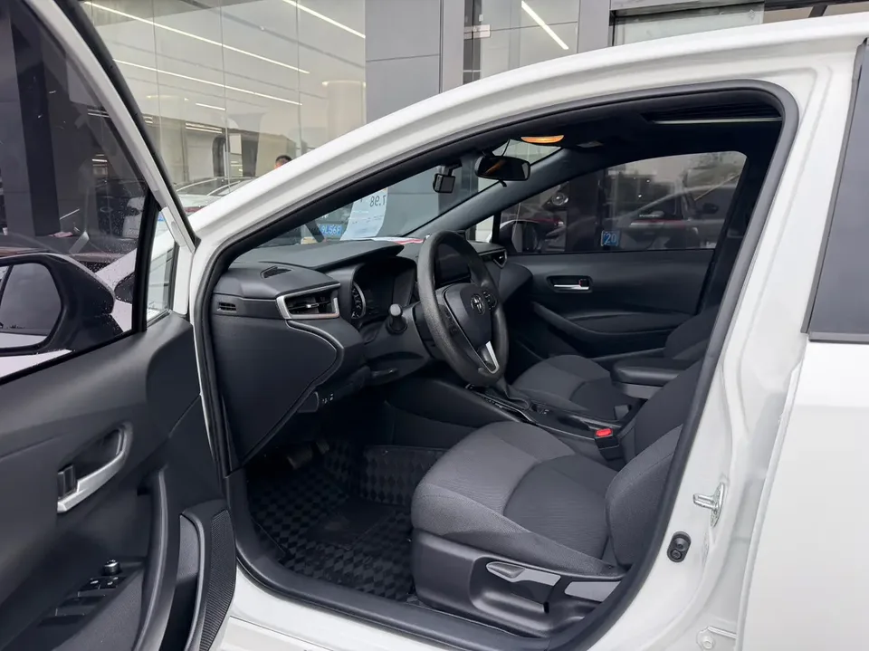 Toyota Levin Lei Ling 2023 185T Luxury Edition 2024 — thumbnail 2