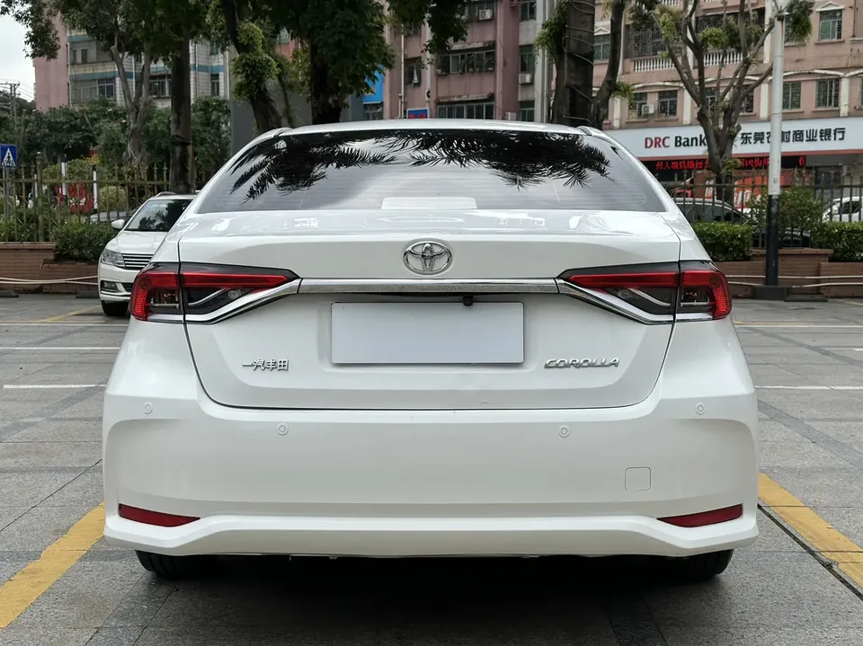 Toyota Corolla Corolla 2022 1.5L CVT Pioneer Edition 2022 — thumbnail 2